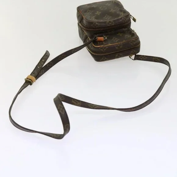 LOUIS VUITTON Monogram Mini Amazon Shoulder Bag